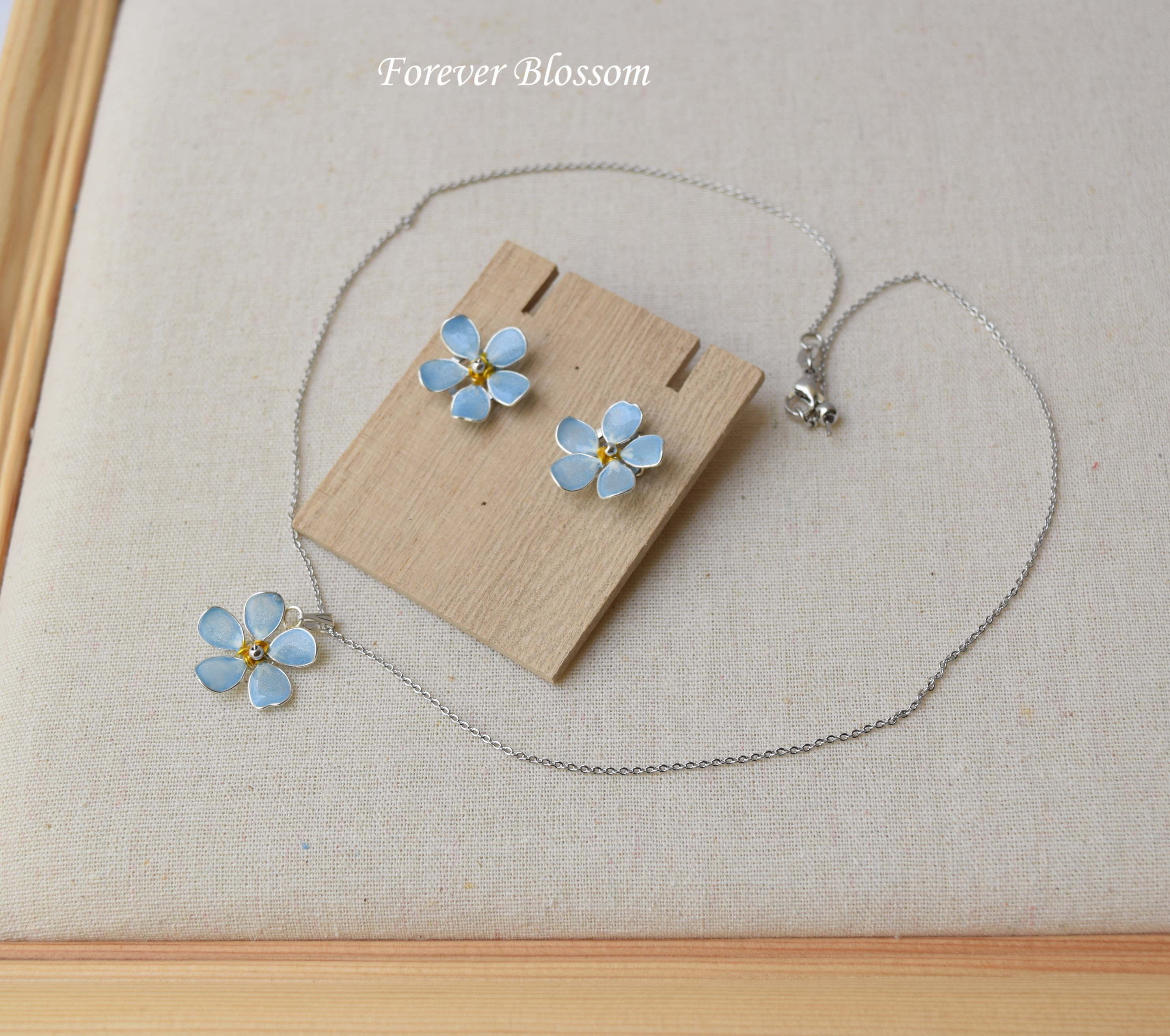 Forget Me Not flower earring and necklace set