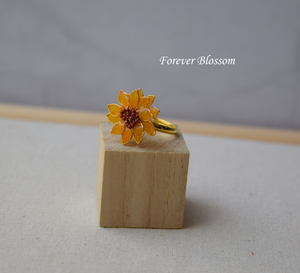 Sunflower finger ring adjustable